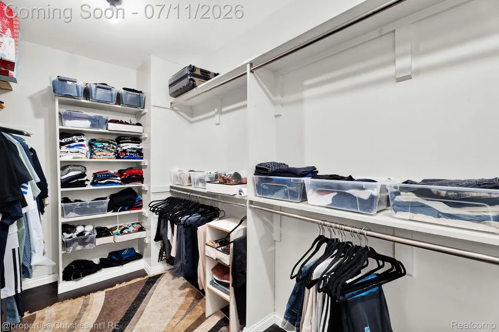 2766 Acorn Road Bloomfield Hills City MI 48302