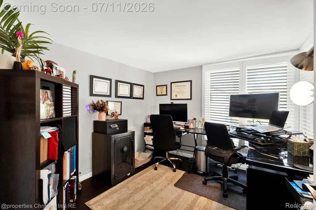 2766 Acorn Road Bloomfield Hills City MI 48302