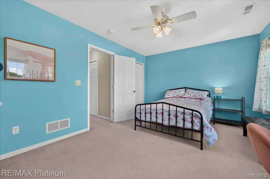1602 Pinecroft Lane Howell City MI 48855