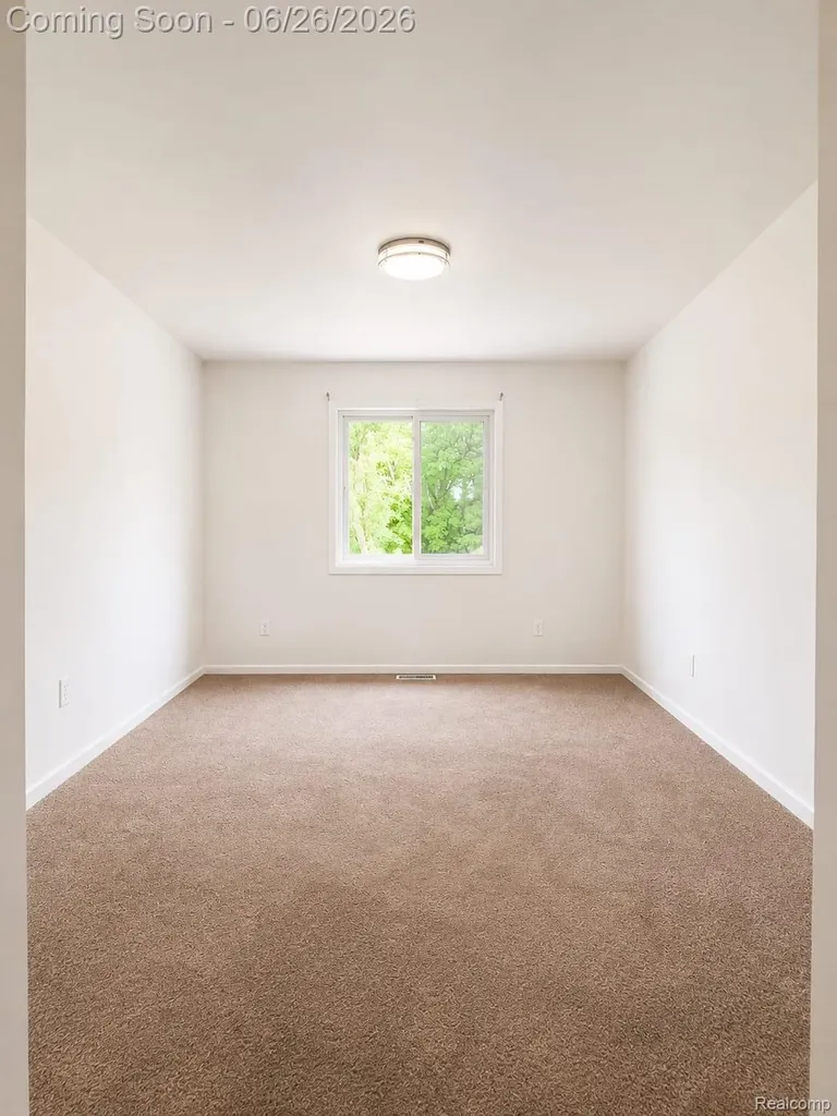 17014 Country Ridge Lane Macomb Township MI 48044