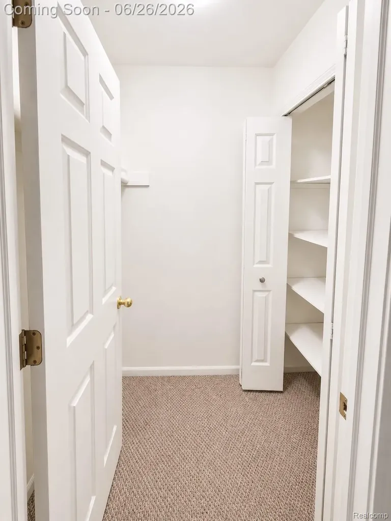 17014 Country Ridge Lane Macomb Township MI 48044