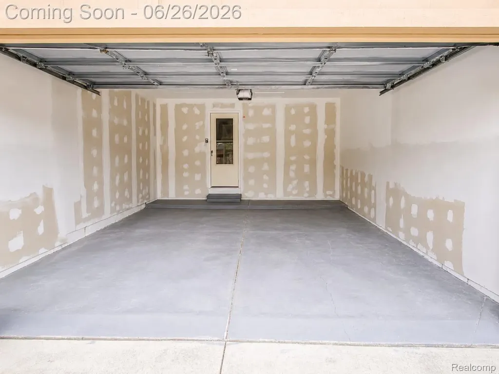 17014 Country Ridge Lane Macomb Township MI 48044