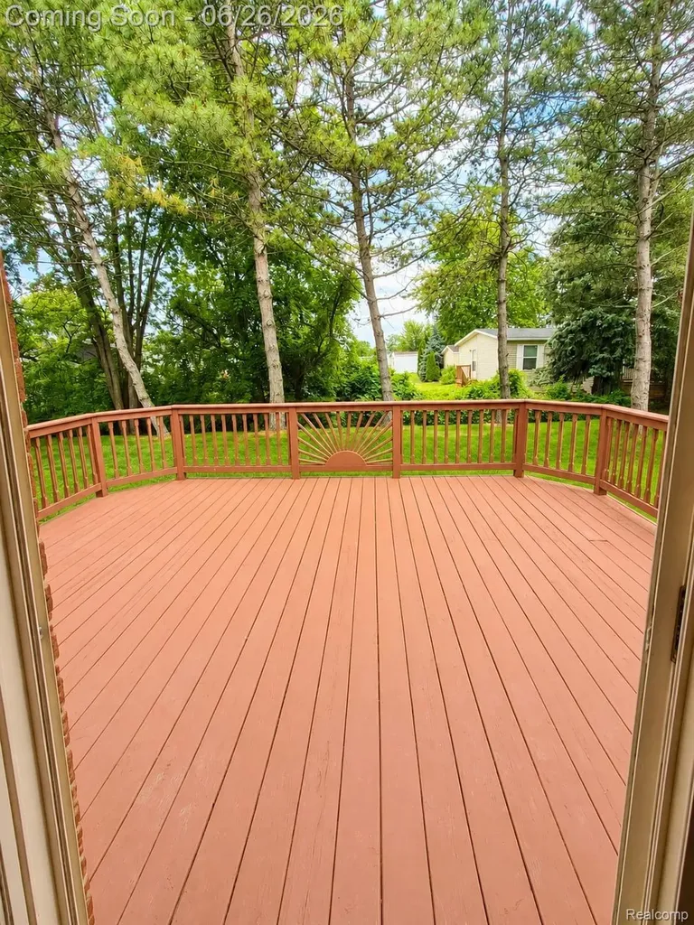 17014 Country Ridge Lane Macomb Township MI 48044