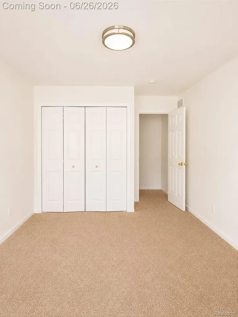 17014 Country Ridge Lane Macomb Township MI 48044