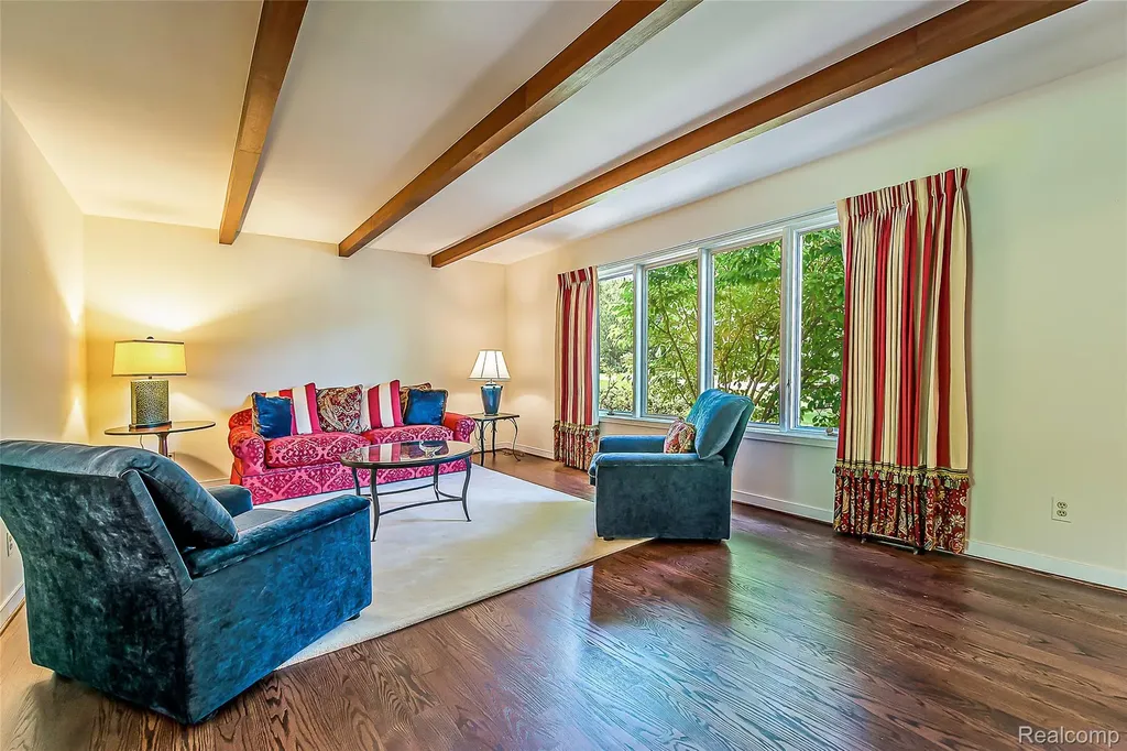 581 Woodway Court Bloomfield Hills City MI 48302