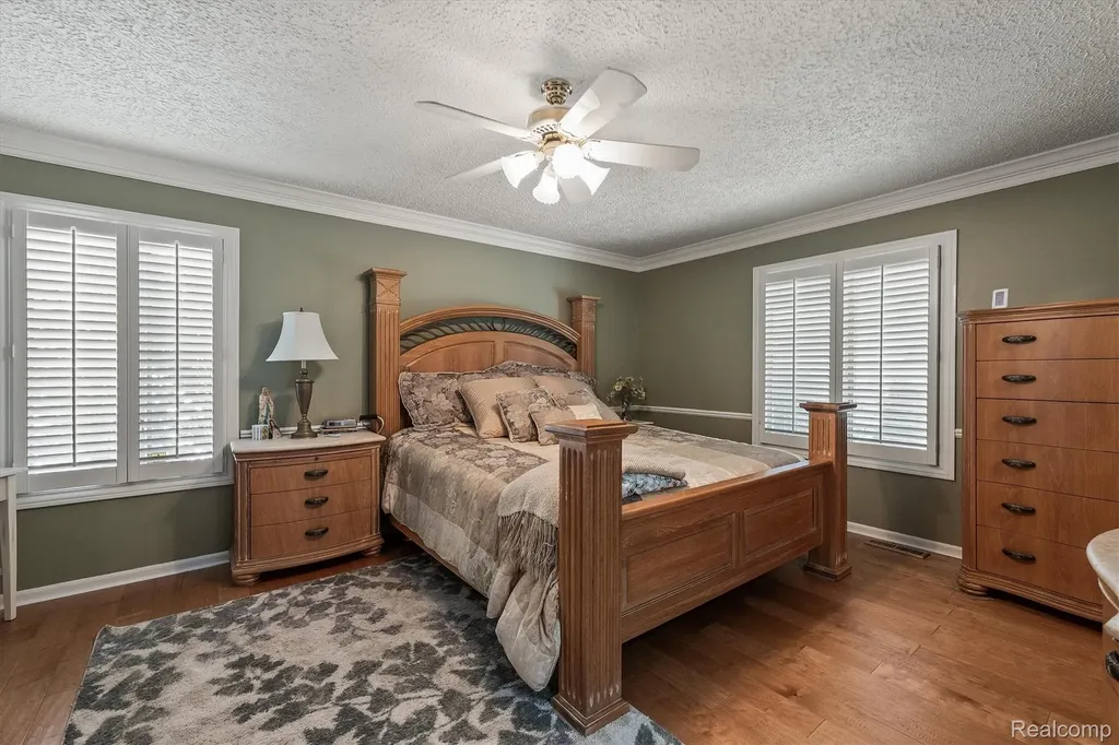 1662 Sumac Drive Rochester Hills City MI 48309
