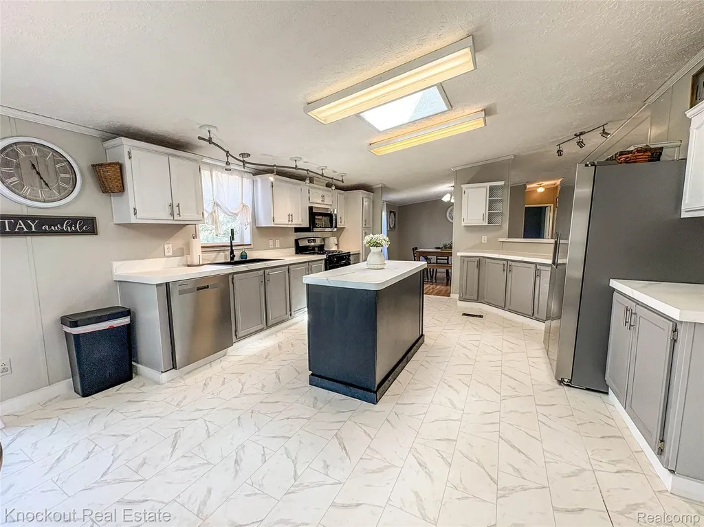 7760 Bell Road Bridgeport Charter Township MI 48415