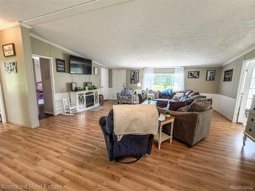 7760 Bell Road Bridgeport Charter Township MI 48415