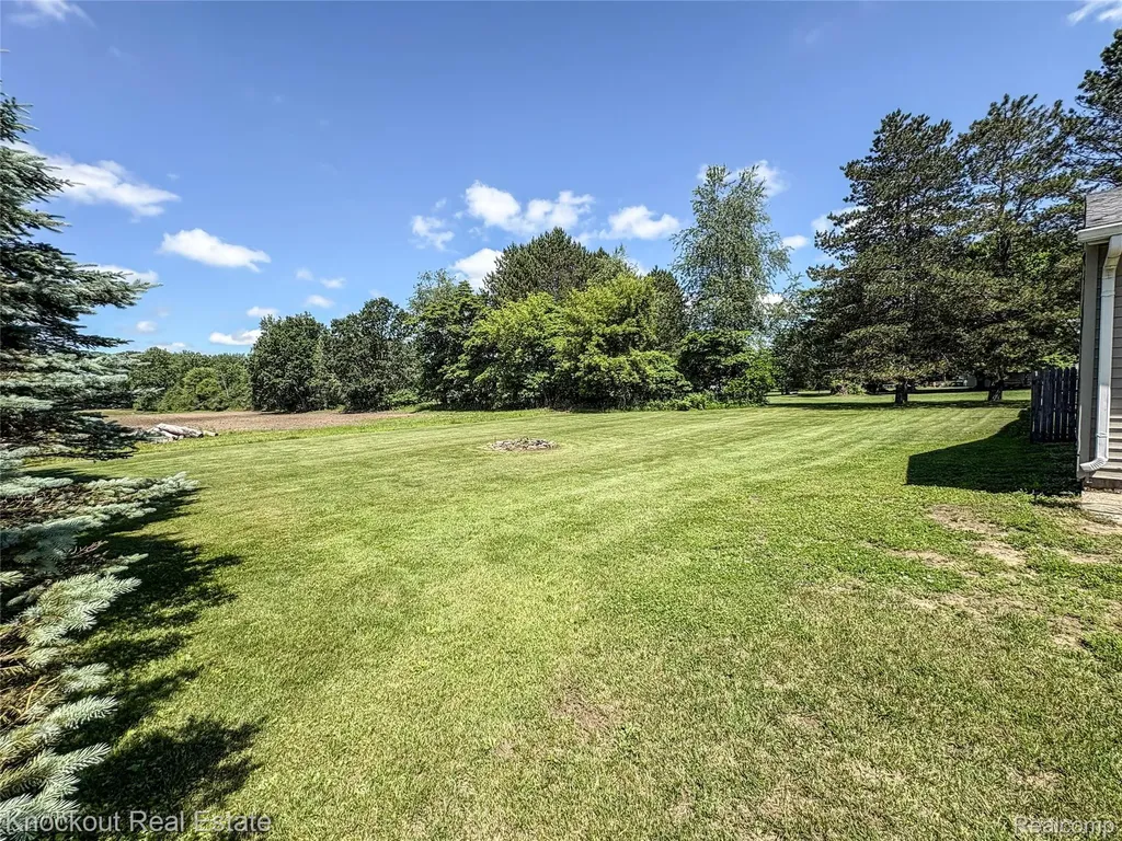 7760 Bell Road Bridgeport Charter Township MI 48415