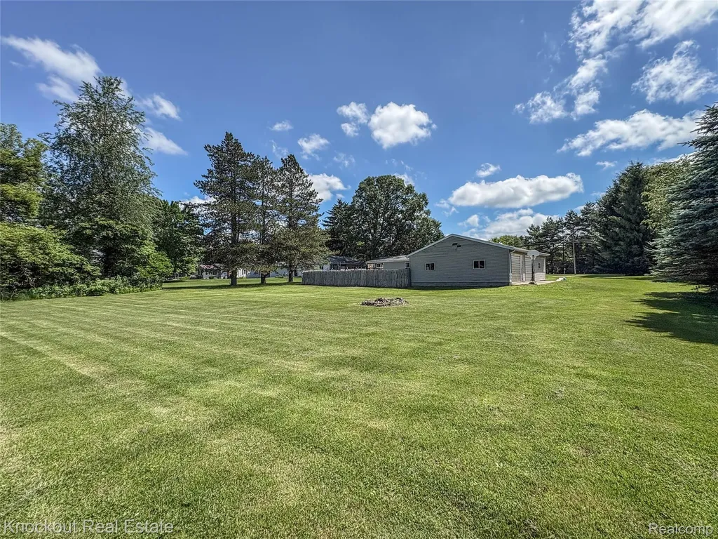 7760 Bell Road Bridgeport Charter Township MI 48415