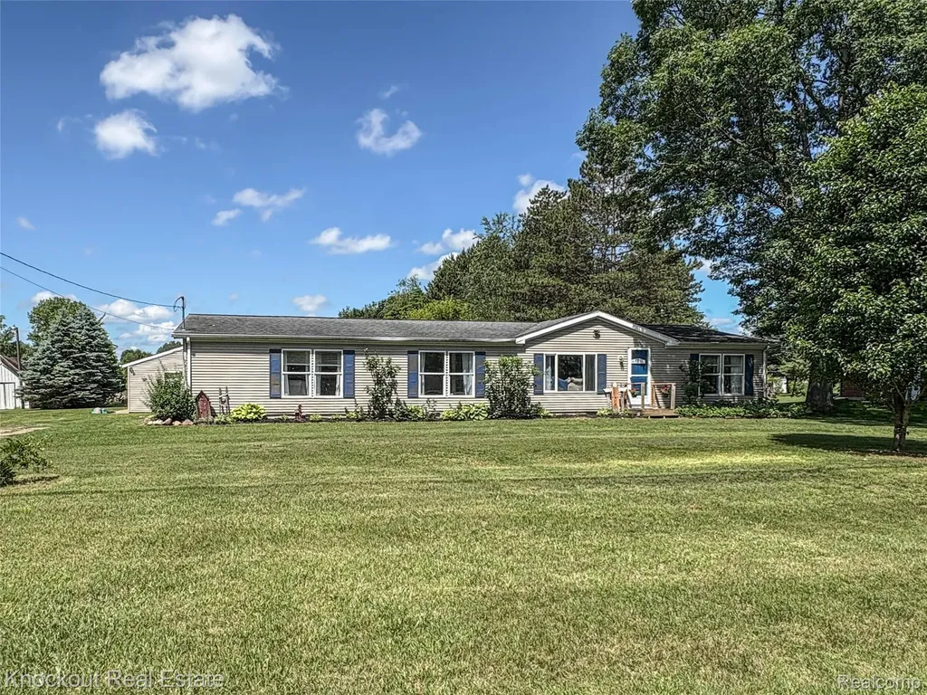 7760 Bell Road Bridgeport Charter Township MI 48415