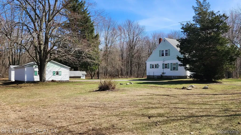 2970 Range Road Port Huron Charter Township MI 48060