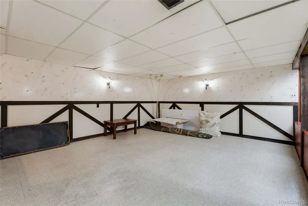 3173 Hedge Drive Sterling Heights City MI 48310
