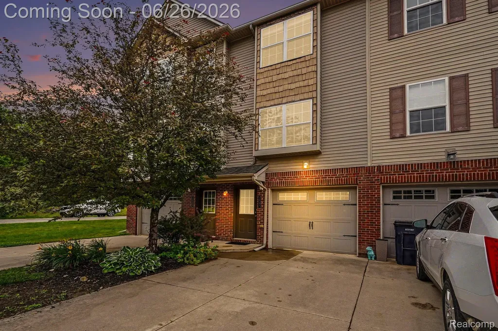2234 Knotty Pine Trail Howell Township MI 48855