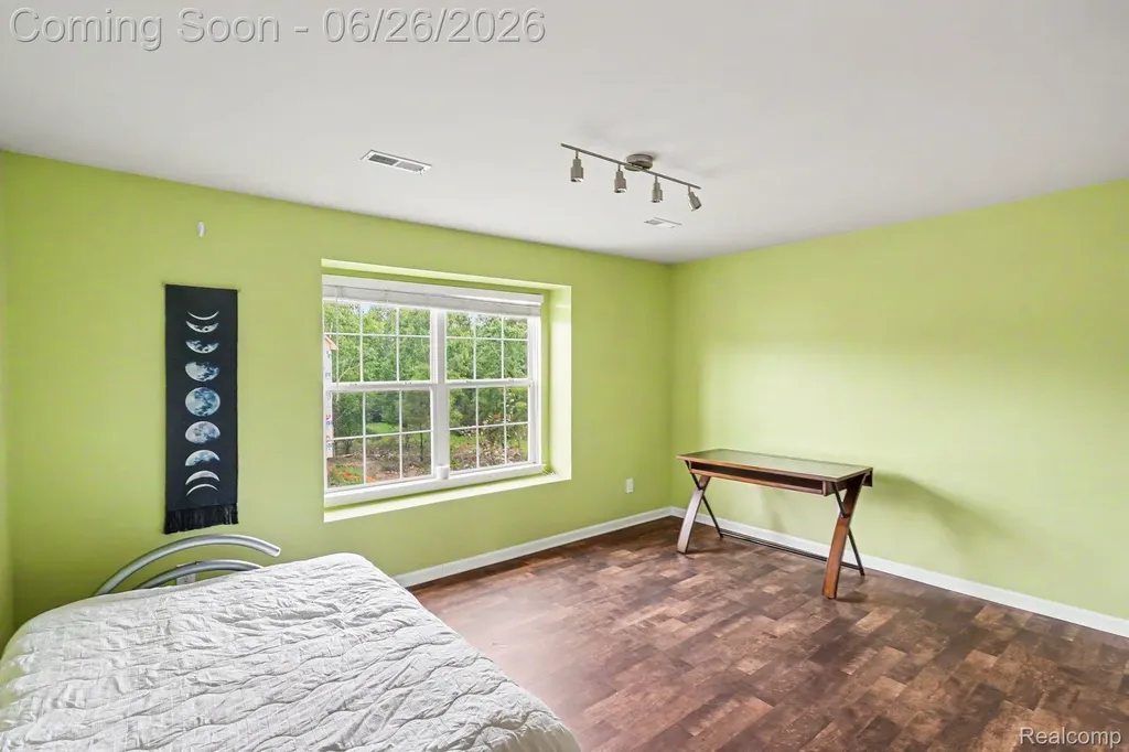 2234 Knotty Pine Trail Howell Township MI 48855