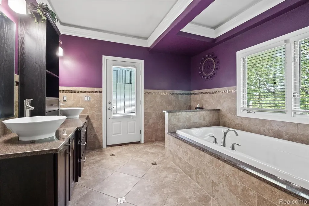 68960 Silver Fox Lane Washington Township MI 48095