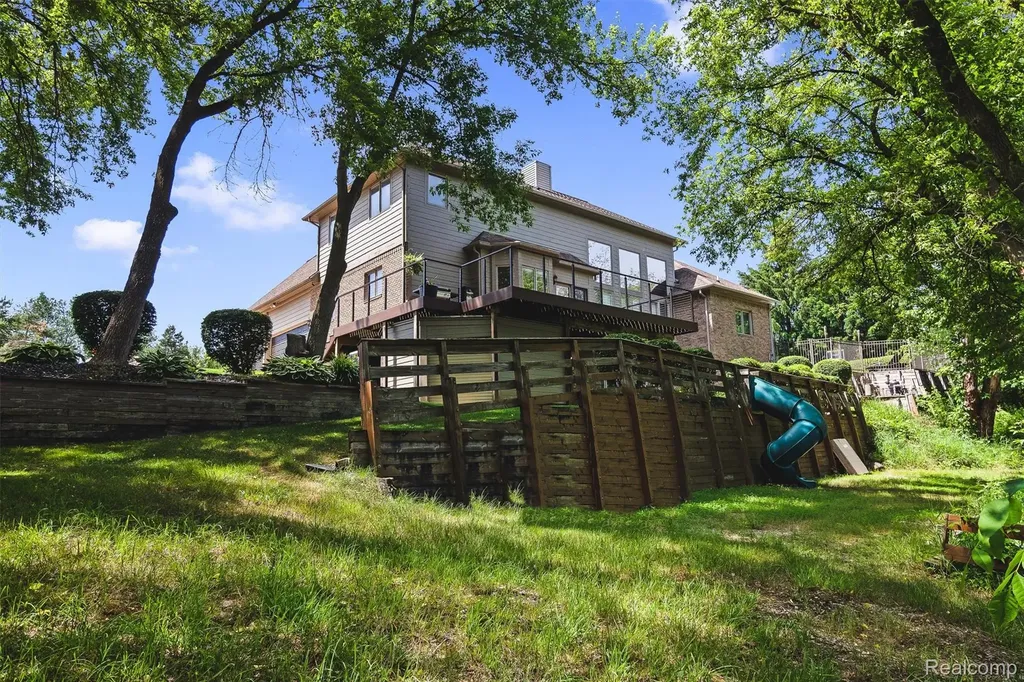 68960 Silver Fox Lane Washington Township MI 48095
