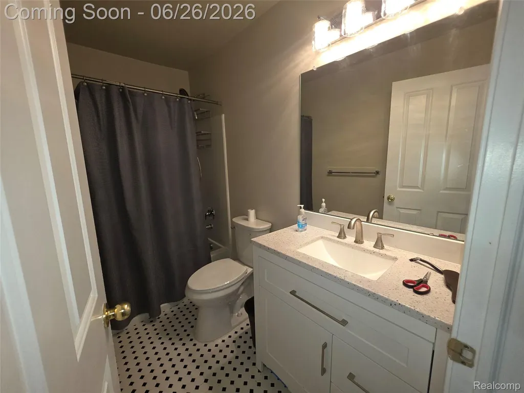 4065 Radcliff Drive Canton Charter Township MI 48188