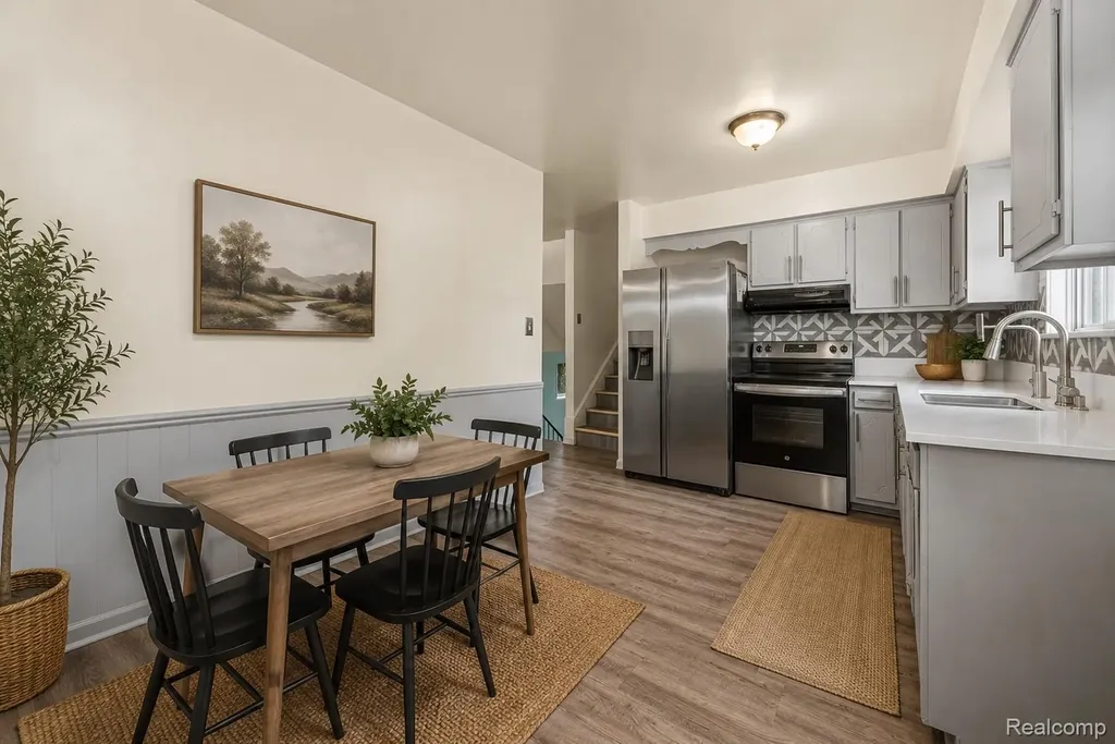 33828 Stonewood Drive Sterling Heights City MI 48312