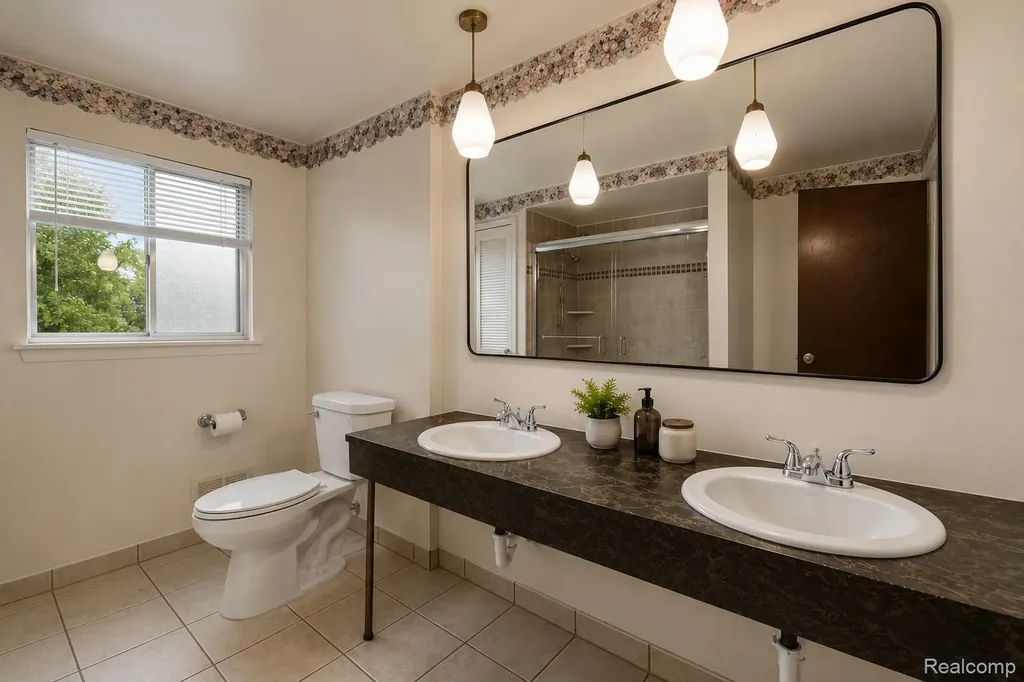 33828 Stonewood Drive Sterling Heights City MI 48312