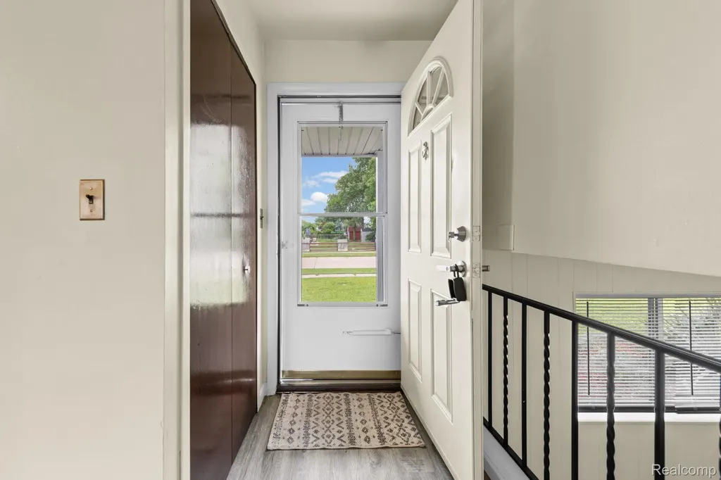 33828 Stonewood Drive Sterling Heights City MI 48312