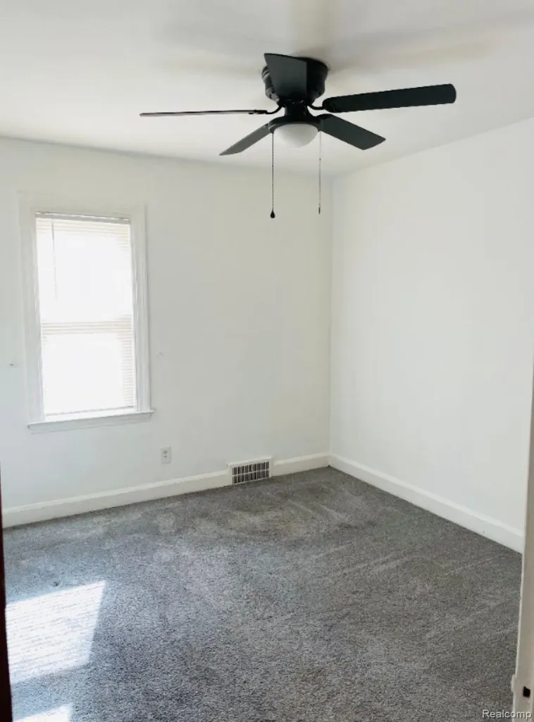 9327 Cloverlawn Street Detroit City MI 48204