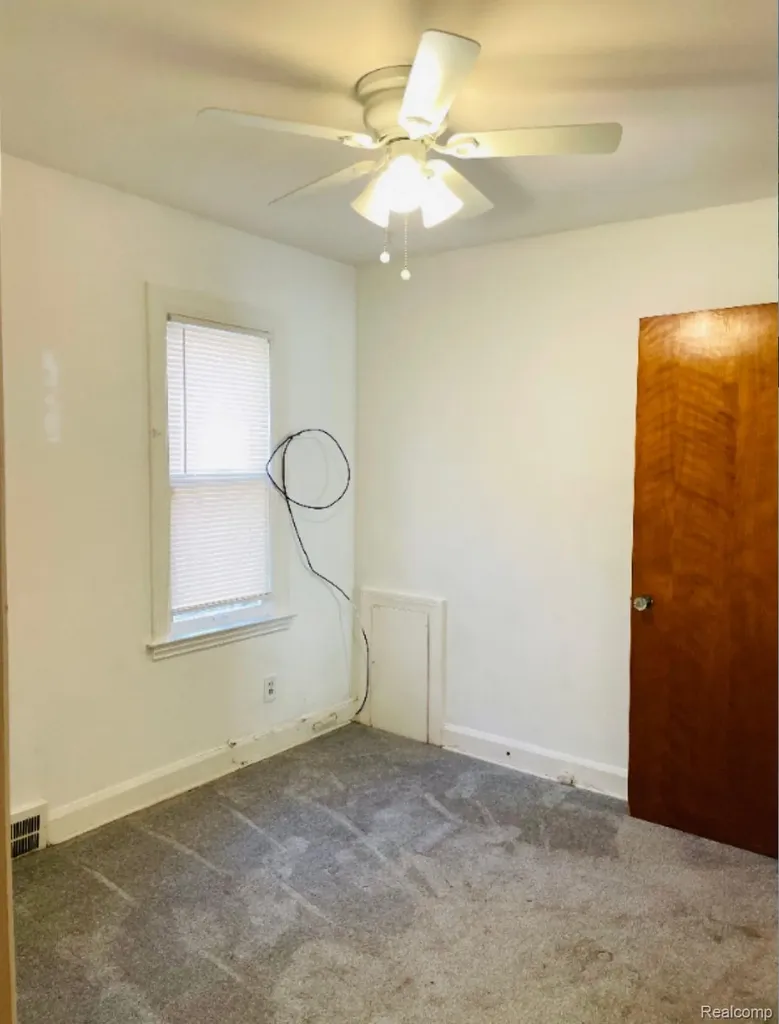 9327 Cloverlawn Street Detroit City MI 48204