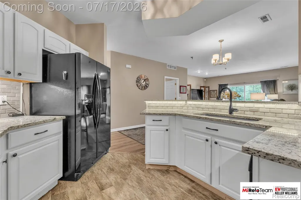 5950 E Island Drive Ypsilanti Charter Township MI 48197
