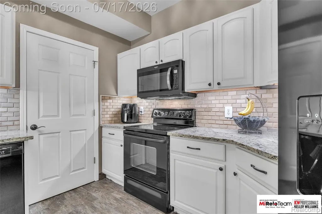 5950 E Island Drive Ypsilanti Charter Township MI 48197