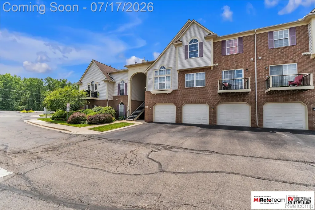 5950 E Island Drive Ypsilanti Charter Township MI 48197