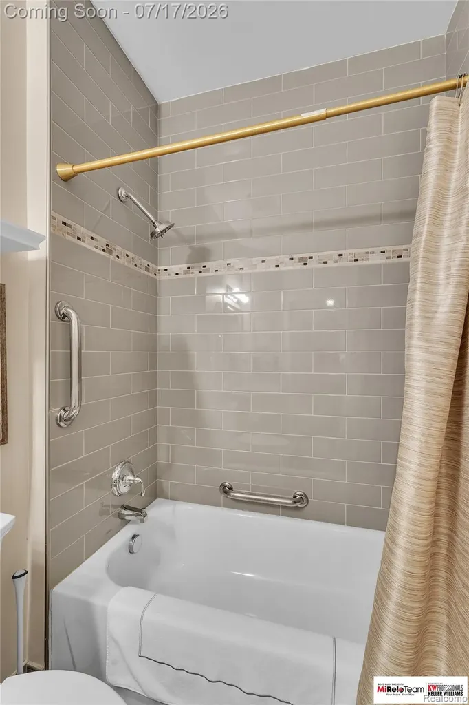 5950 E Island Drive Ypsilanti Charter Township MI 48197