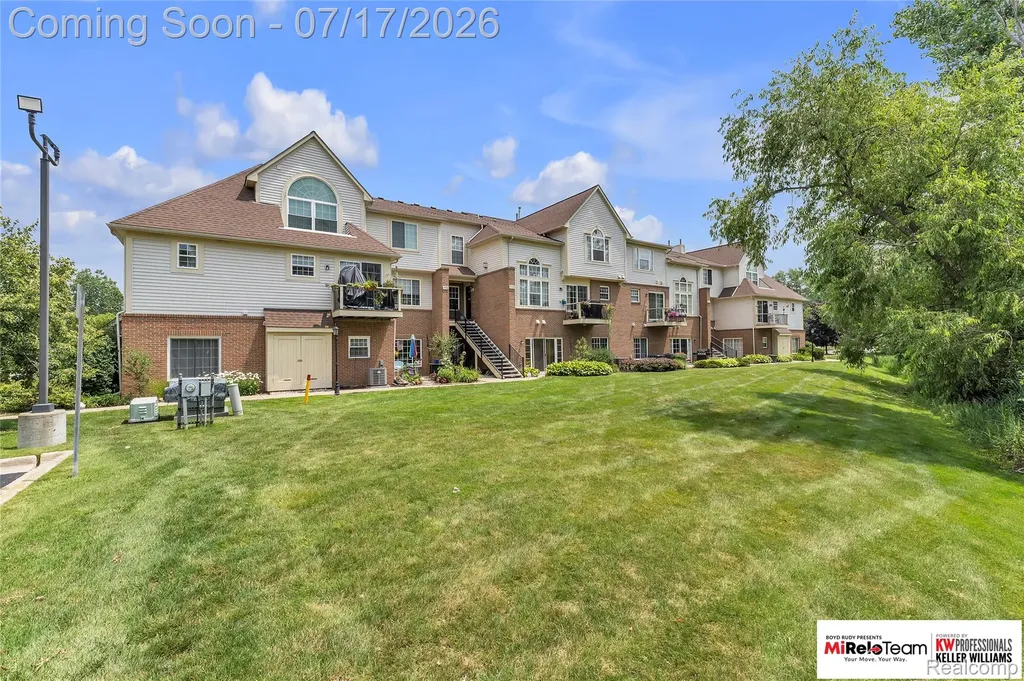 5950 E Island Drive Ypsilanti Charter Township MI 48197
