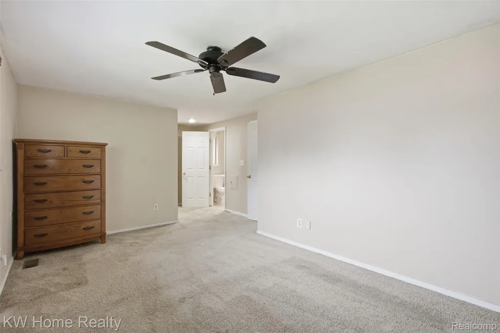 19700 Northbrook Drive Southfield City MI 48076