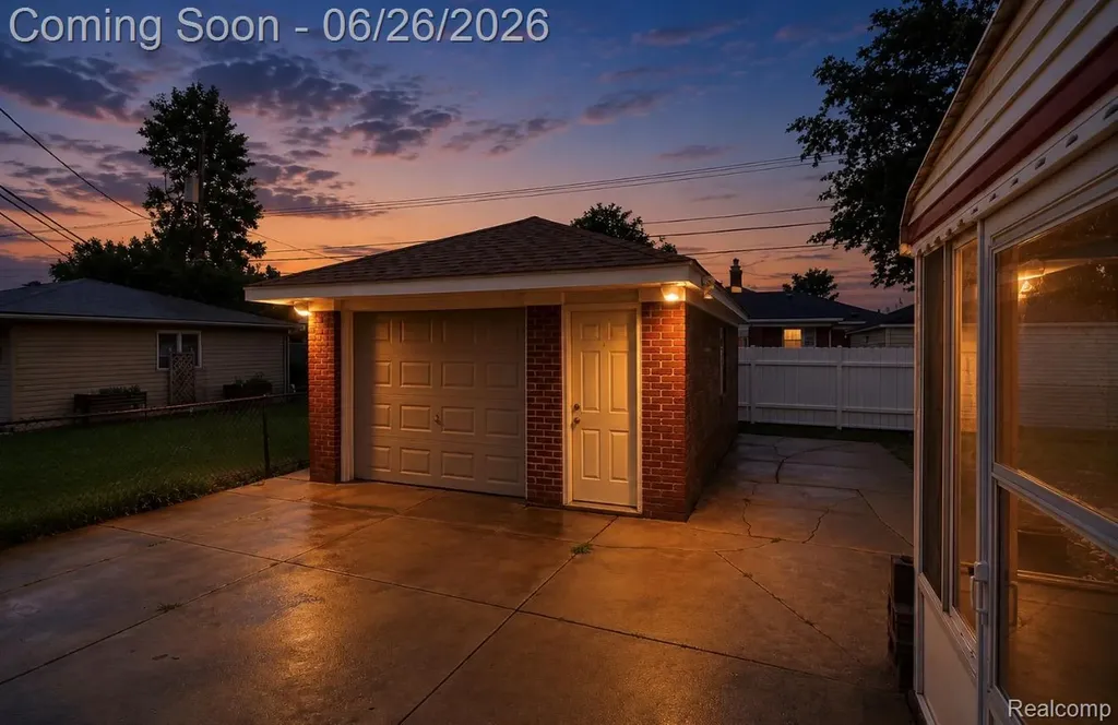 25718 Harmon Street St. Clair Shores City MI 48081
