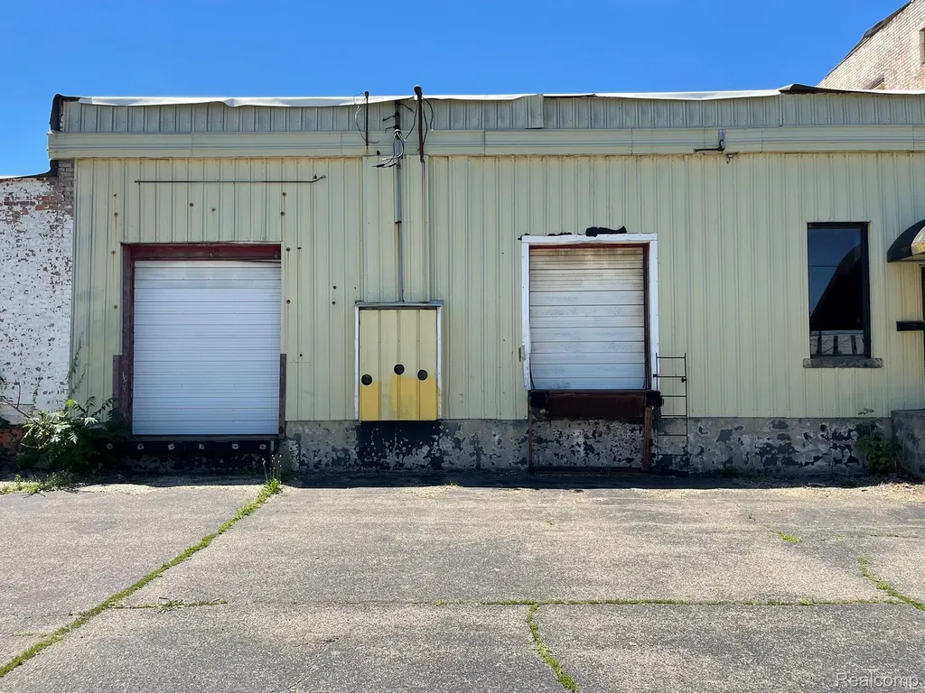 619-635 East Washington Jackson City MI 49203