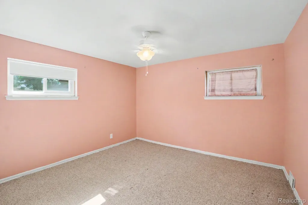 1209 Massoit Road Clawson City MI 48017