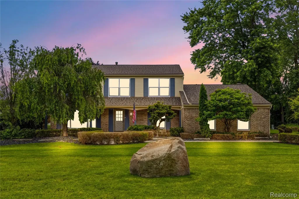3495 Macnichol Trail West Bloomfield Charter Township MI 48323