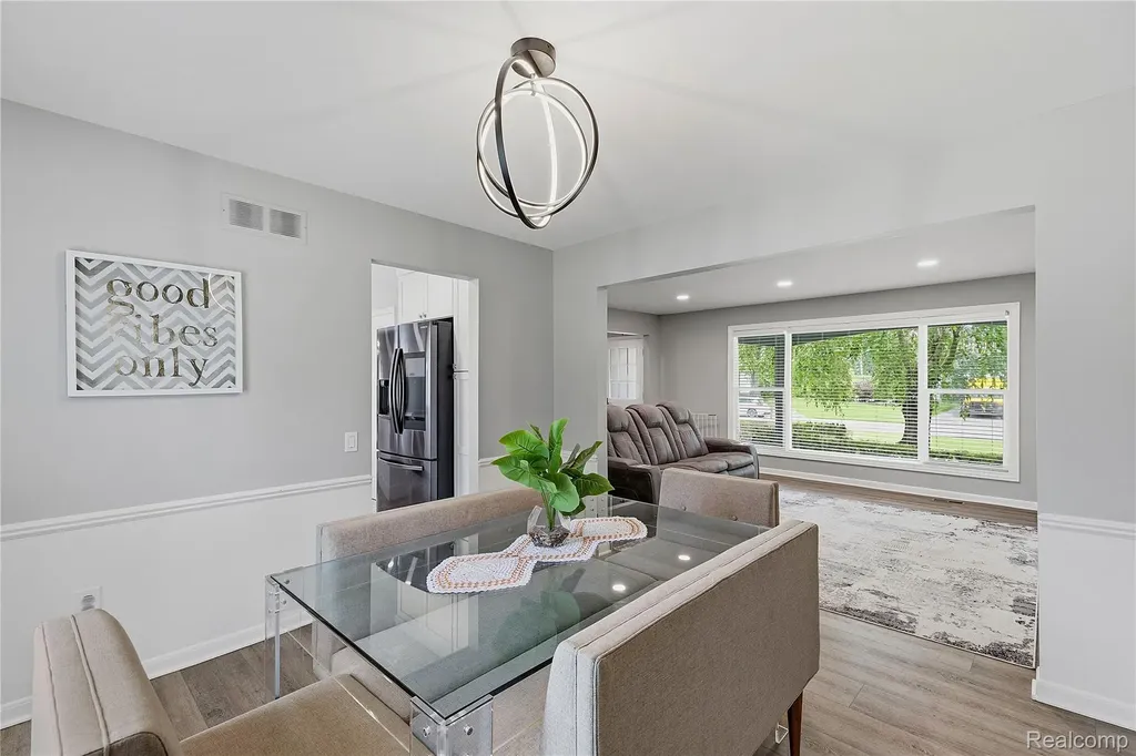 3495 Macnichol Trail West Bloomfield Charter Township MI 48323