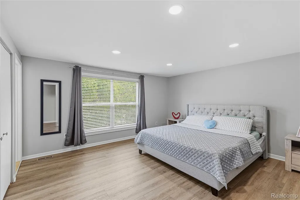 3495 Macnichol Trail West Bloomfield Charter Township MI 48323