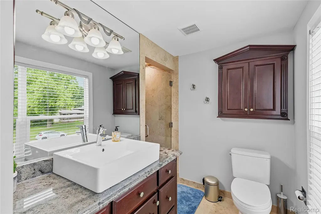 3495 Macnichol Trail West Bloomfield Charter Township MI 48323