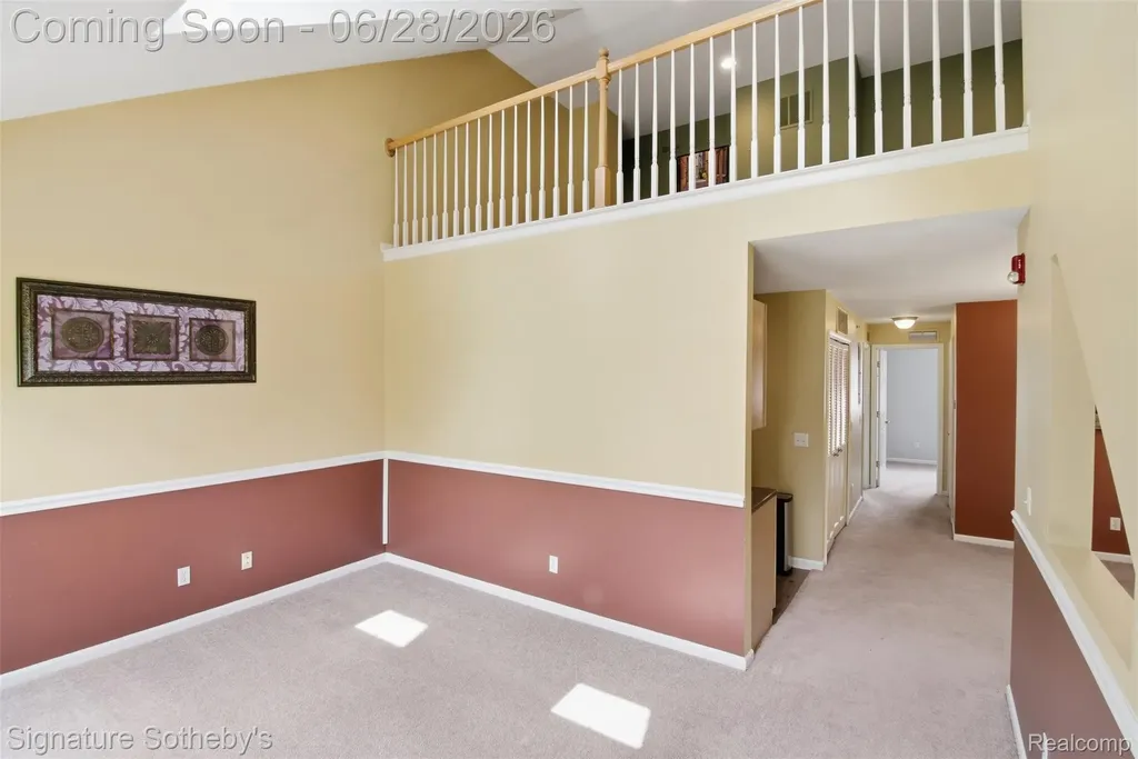1091 Beaver Run Troy City MI 48083