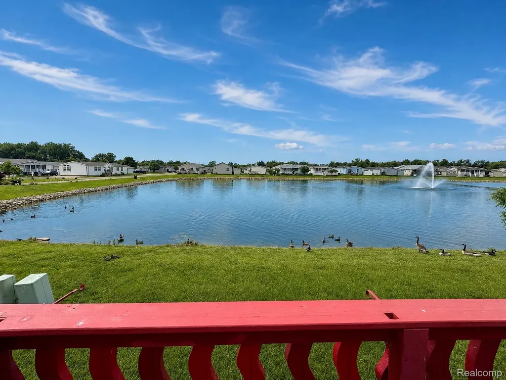 29258 Hidden River Drive Gibraltar City MI 48173