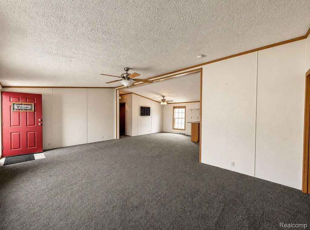 29258 Hidden River Drive Gibraltar City MI 48173