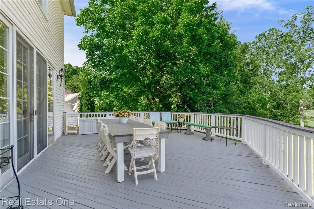33850 Braebury Ridge Farmington Hills City MI 48331