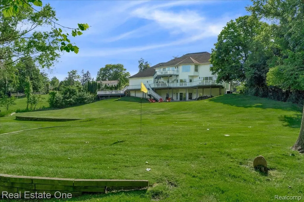 33850 Braebury Ridge Farmington Hills City MI 48331
