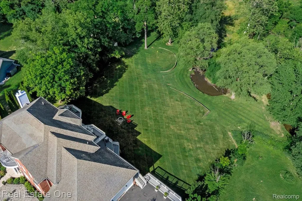 33850 Braebury Ridge Farmington Hills City MI 48331