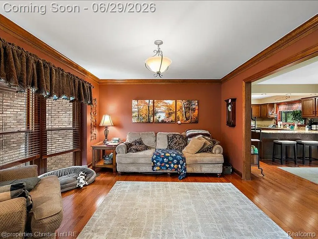 38696 Wakefield Court Northville City MI 48167