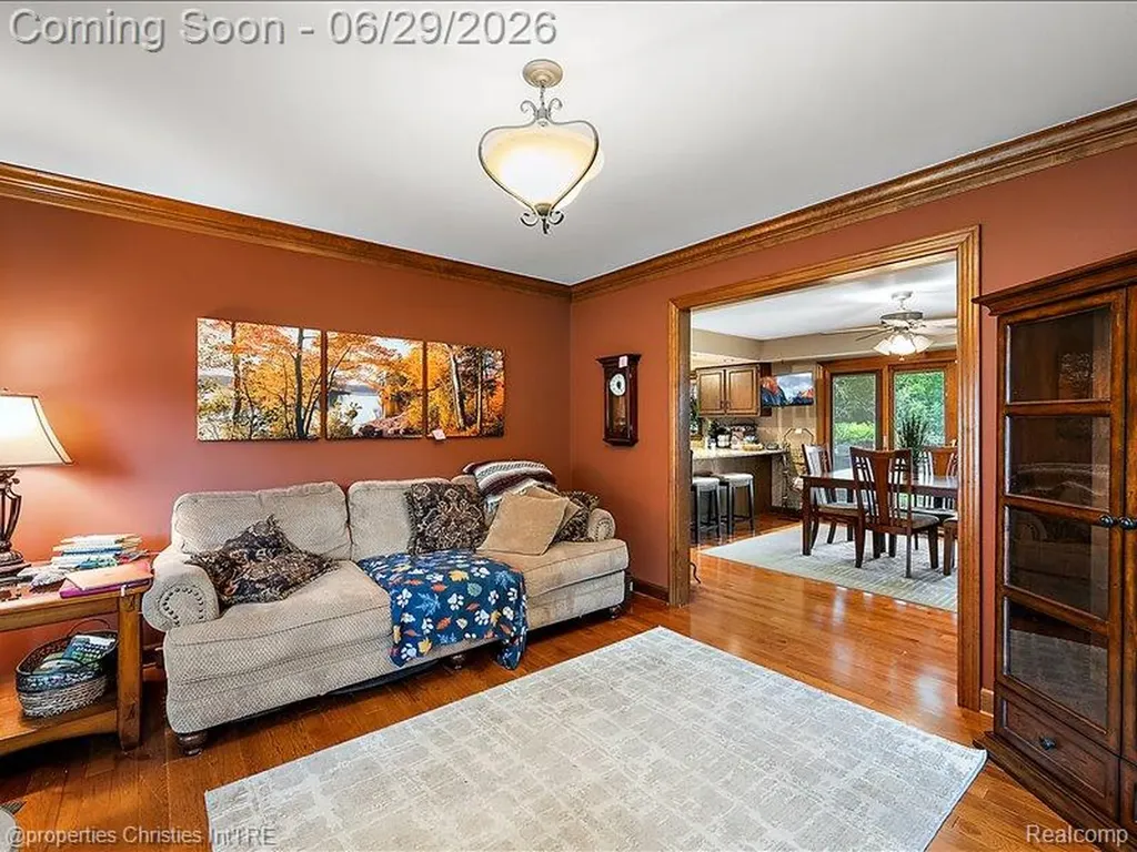 38696 Wakefield Court Northville City MI 48167