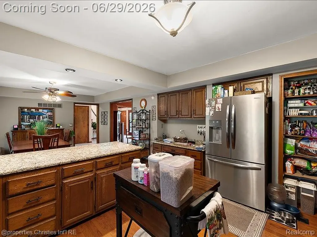 38696 Wakefield Court Northville City MI 48167
