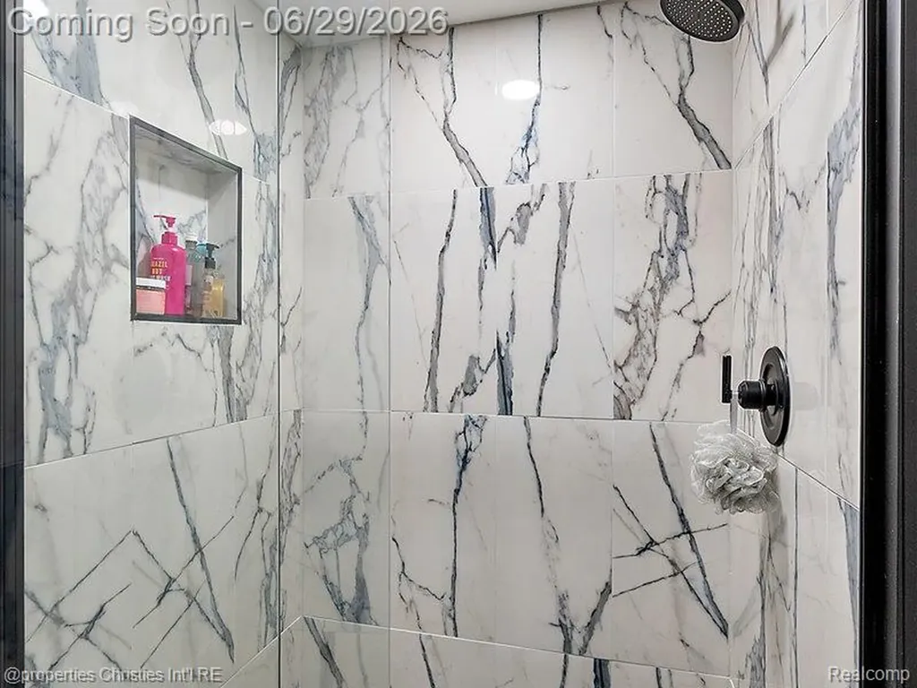 38696 Wakefield Court Northville City MI 48167